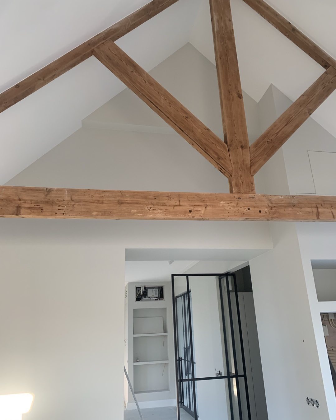 glad stucwerk en schilderwerk